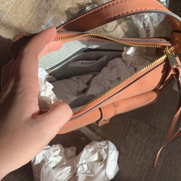 NWT JustFab Crossbody Purse - Picture 2 of 3